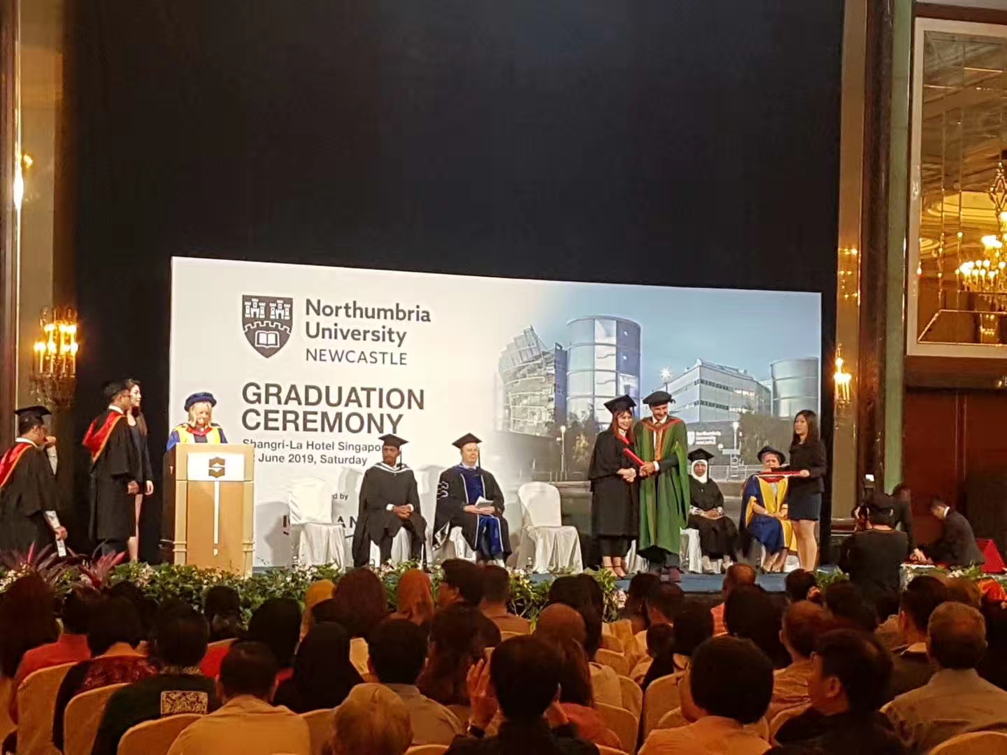 英国诺萨比亚大学毕业典礼 2019